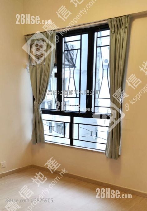 典雅大廈 售盤 2 房 , 1 浴室 325 平方呎