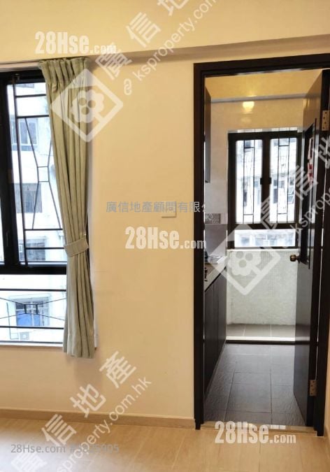 典雅大廈 售盤 2 房 , 1 浴室 325 平方呎