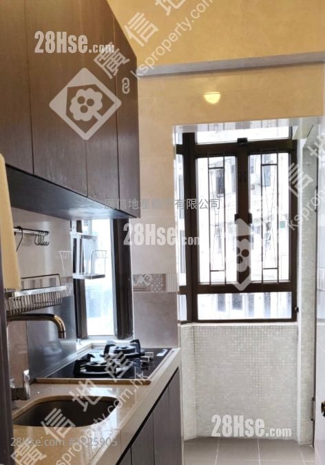 典雅大廈 售盤 2 房 , 1 浴室 325 平方呎