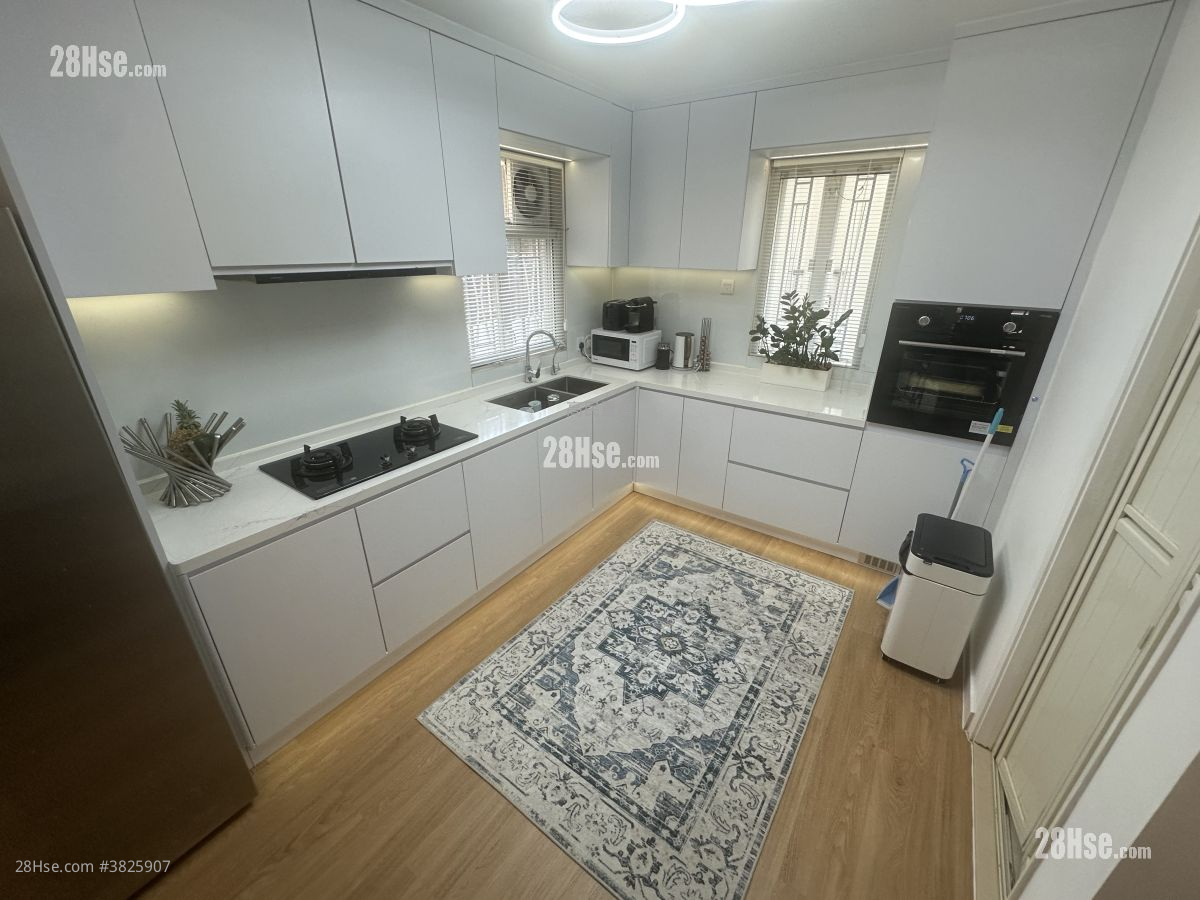 大網仔 售盤 4 房 , 3 浴室 2,100 平方呎