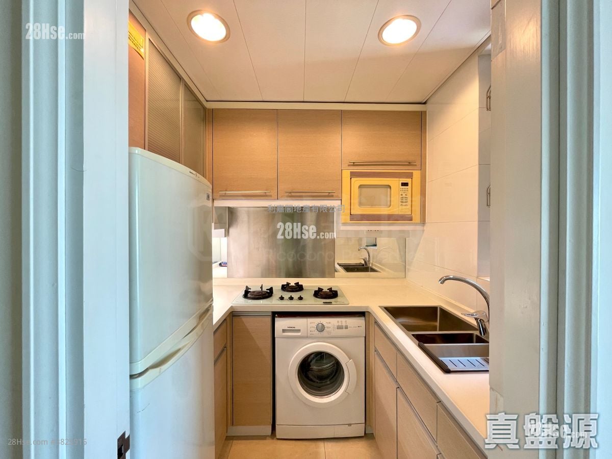 都会駅 租盘 2 房 , 1 浴室 487 平方尺