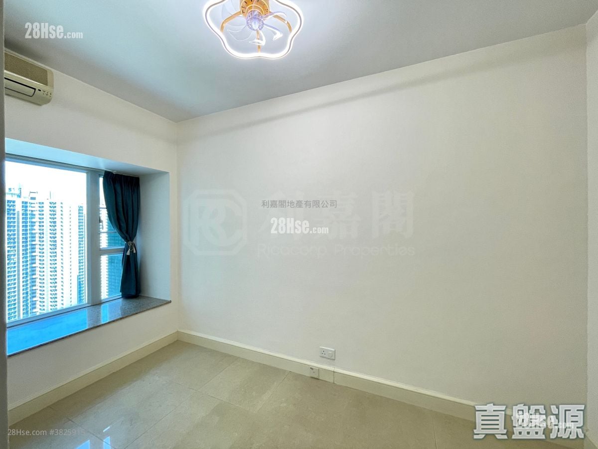 都会駅 租盘 2 房 , 1 浴室 487 平方尺