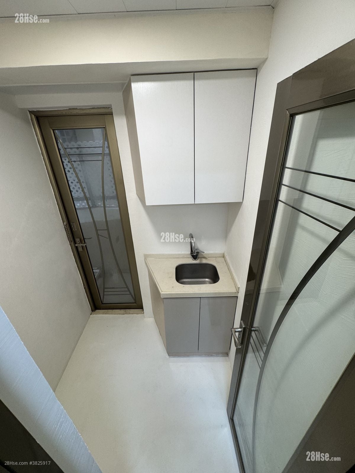 Ho King Building Rental 1 Bedroom , 1 Bathroom 276 ft²