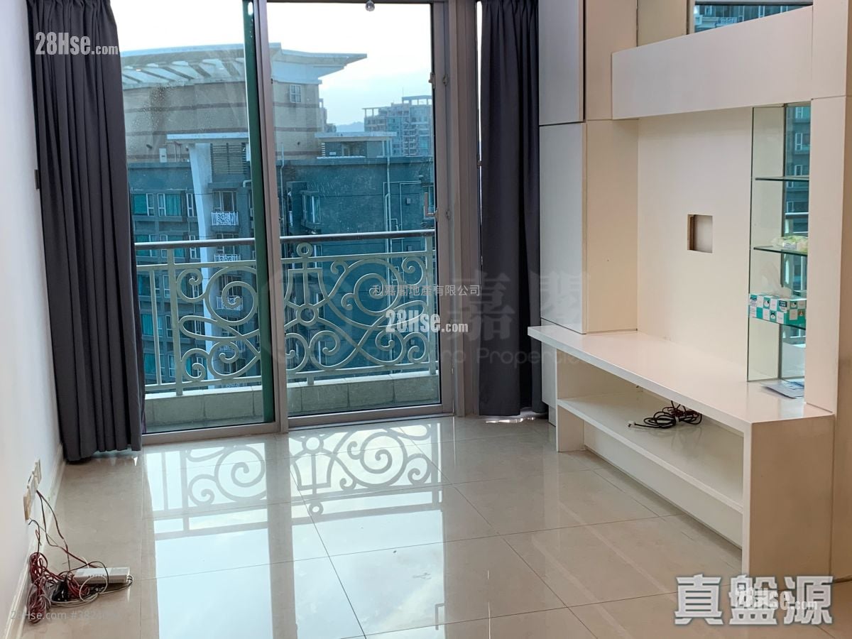 Banyan Garden Rental 2 Bedrooms , 1 Bathroom 516 ft²