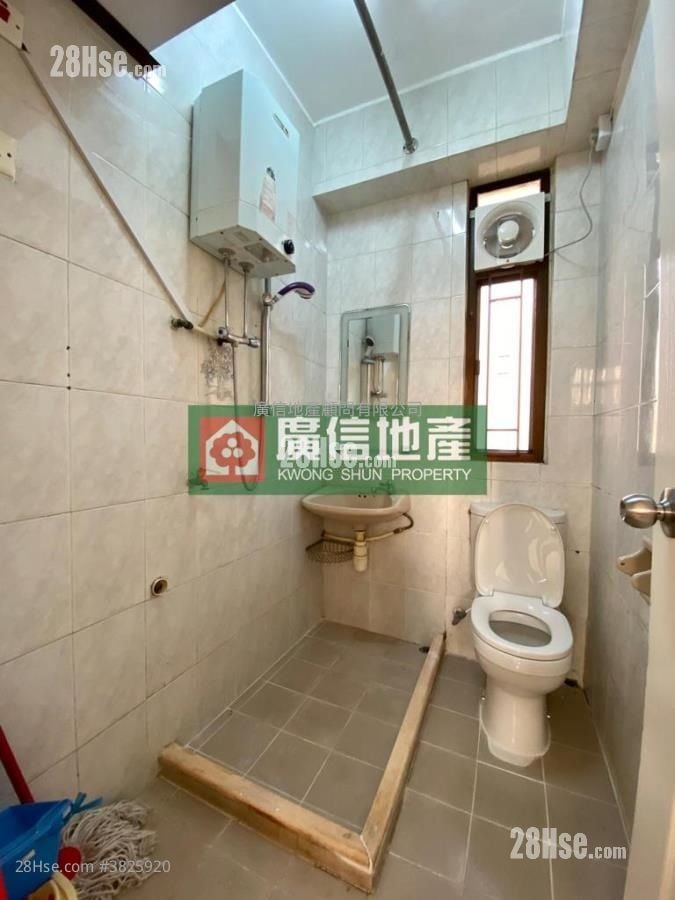 德豐大廈 售盤 2 房 , 1 浴室 395 平方呎