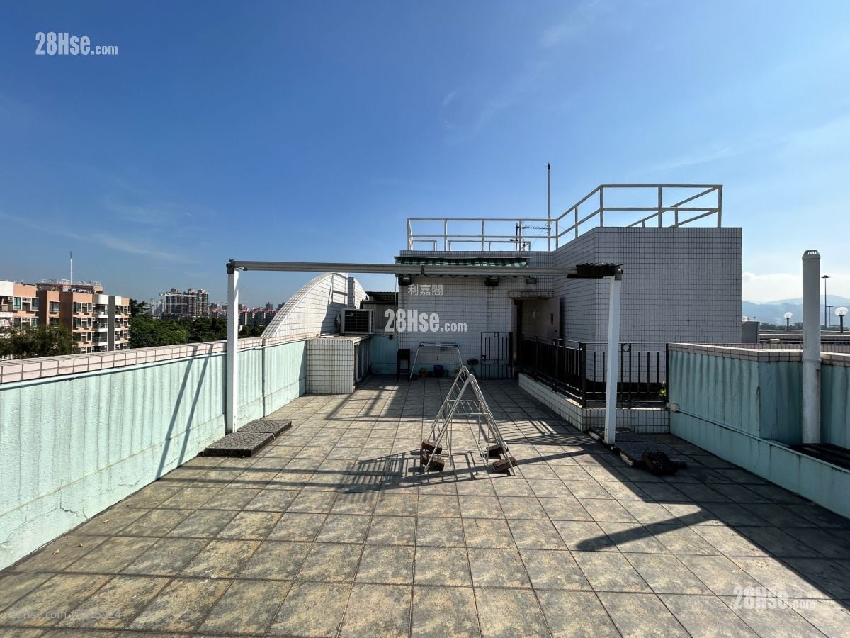 瑋珊園 售盤 3 房 , 2 浴室 805 平方呎