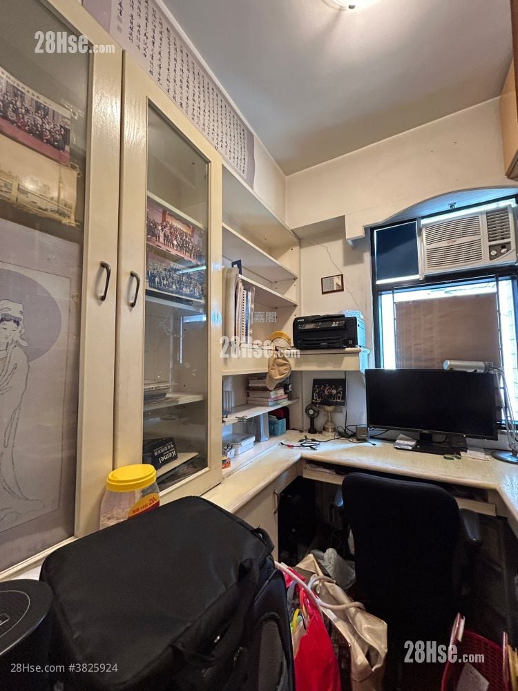 瑋珊園 售盤 3 房 , 2 浴室 805 平方呎