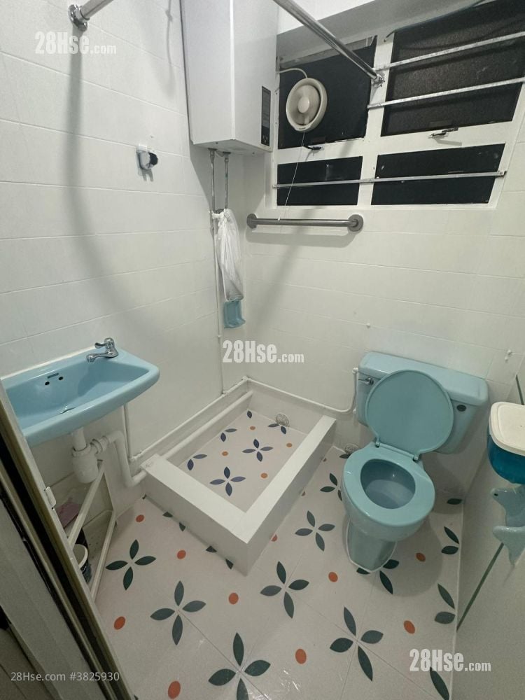 九華新村 租盤 2 房 320 平方呎