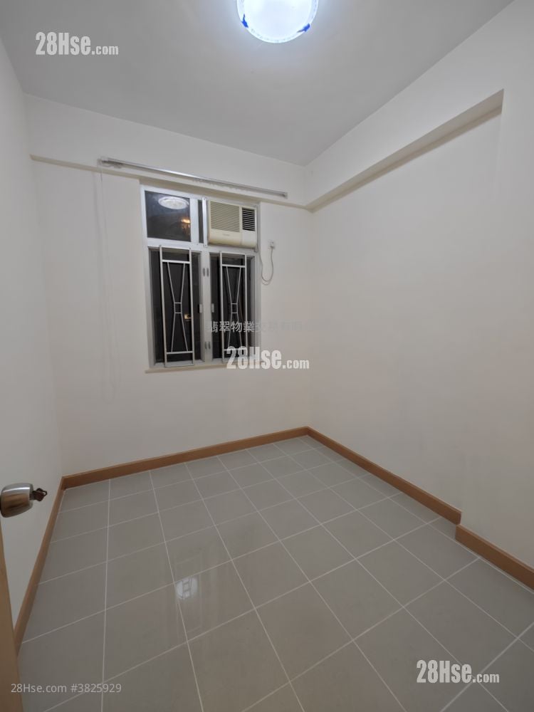 昌盛洋楼 租盘 338 平方尺