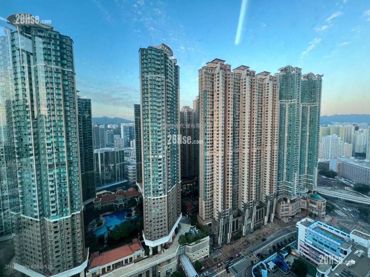 碧海蓝天 售盘 3 房 588 平方尺