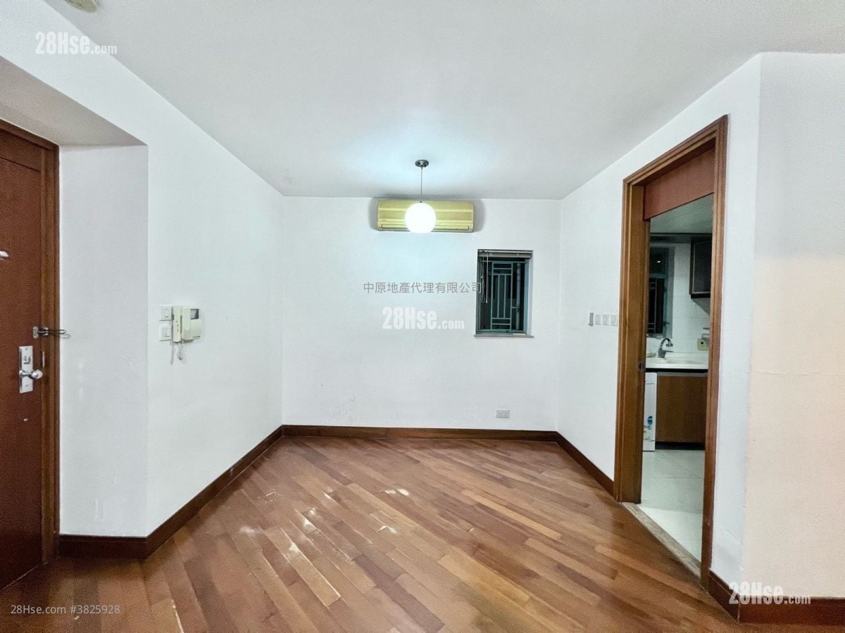 碧海蓝天 售盘 3 房 588 平方尺