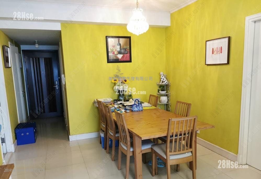 領都 售盤 4 房 , 3 浴室 971 平方呎