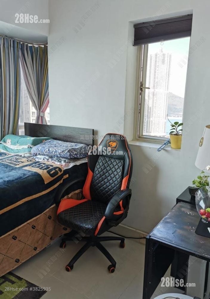 領都 售盤 4 房 , 3 浴室 971 平方呎