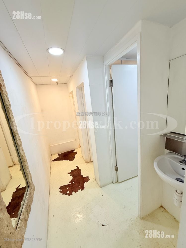 鴻圖工業大廈 售盤