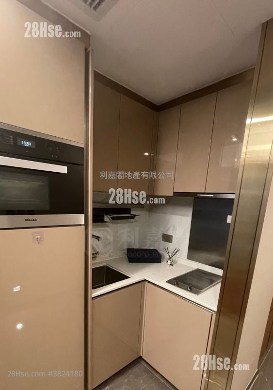 睿峰 售盤 1 房 319 平方呎