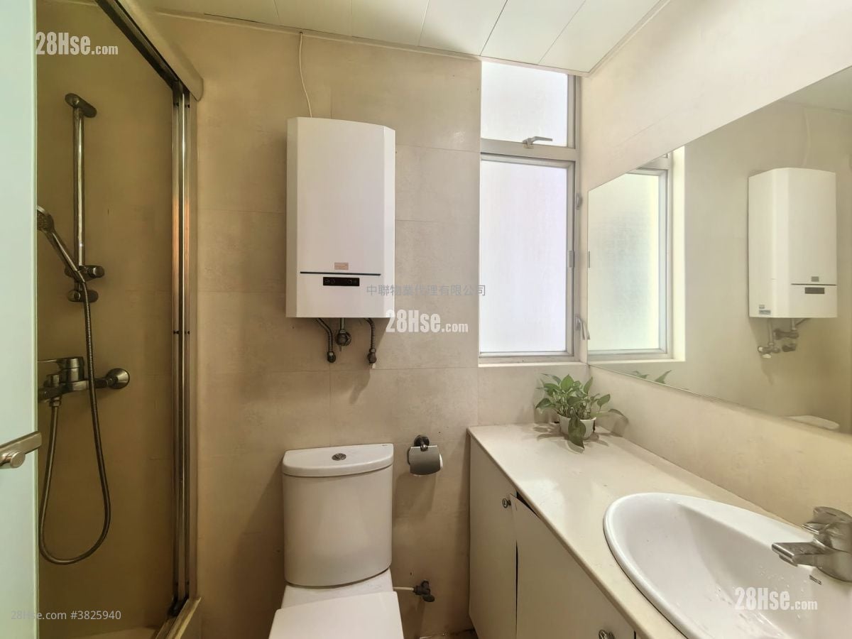 富寶花園 售盤 3 房 , 2 浴室 592 平方呎