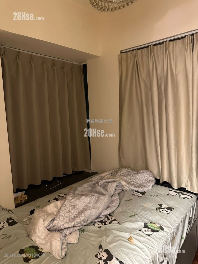 Imperial Terrace Sell 2 Bedrooms , 1 Bathroom 292 ft²