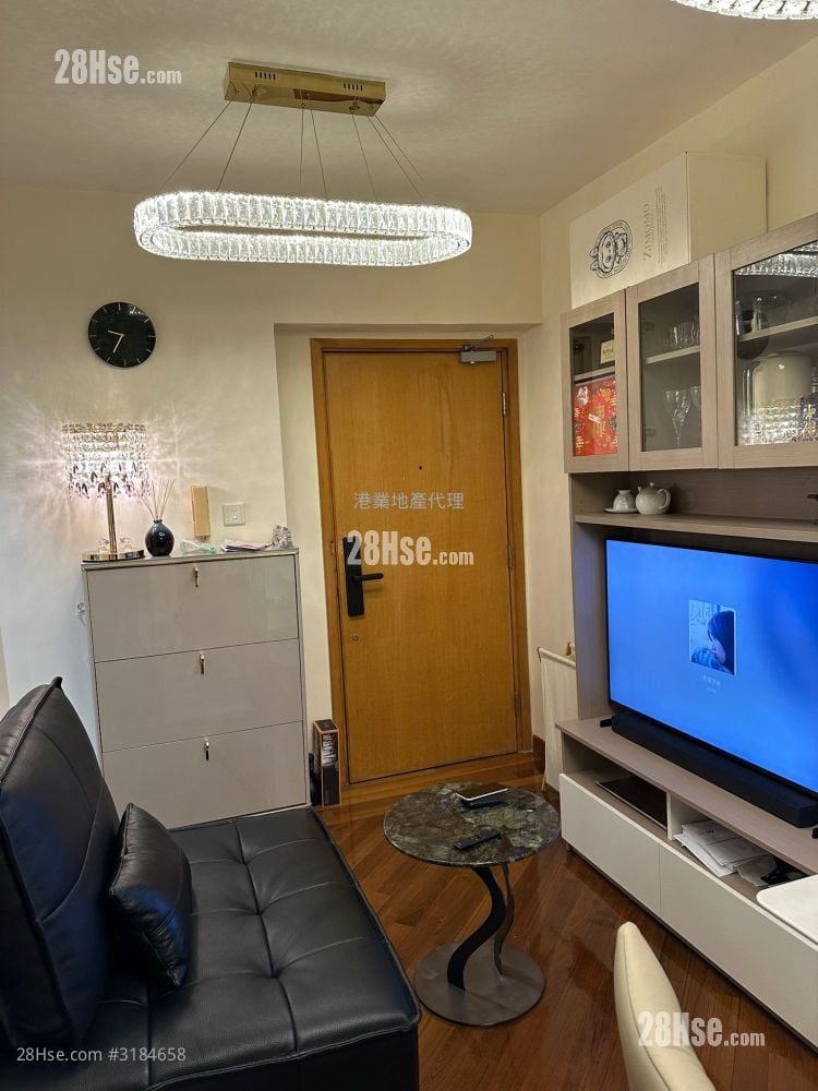 Imperial Terrace Sell 2 Bedrooms , 1 Bathroom 292 ft²