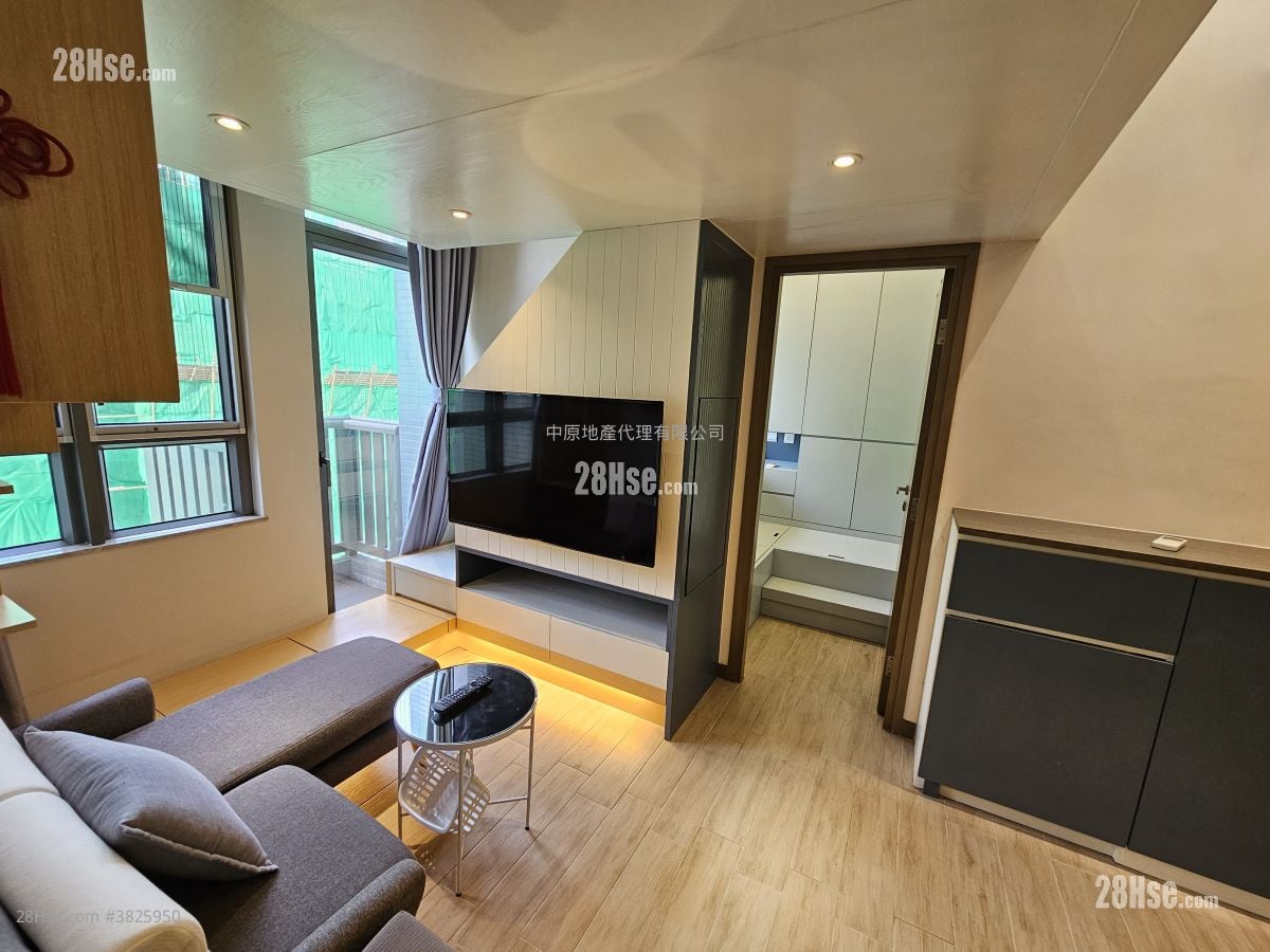 傲凱 租盤 2 房 , 1 浴室 299 平方呎