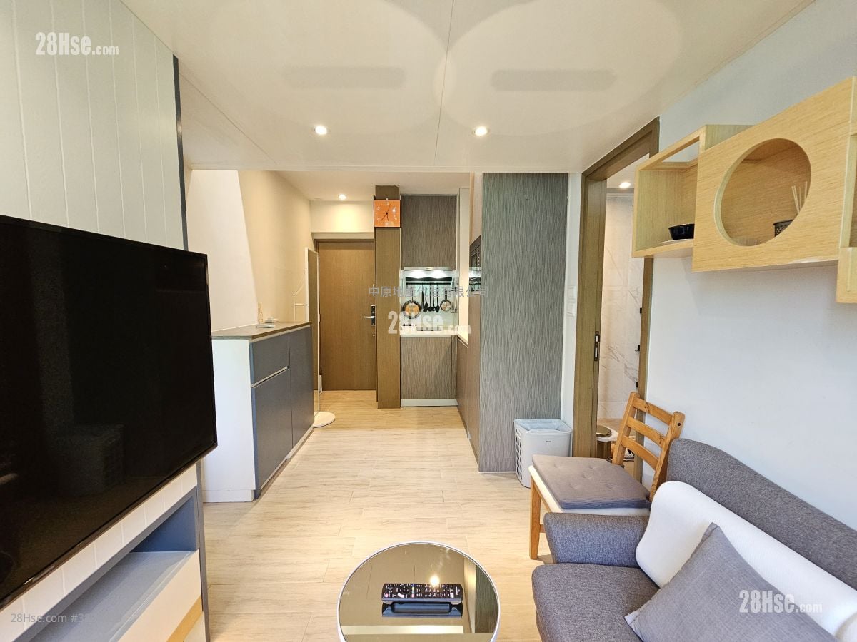 傲凱 租盤 2 房 , 1 浴室 299 平方呎