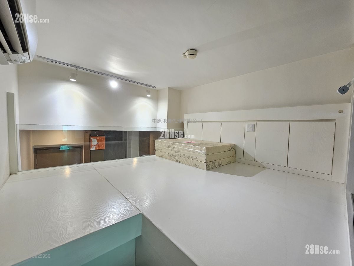 傲凱 租盤 2 房 , 1 浴室 299 平方呎