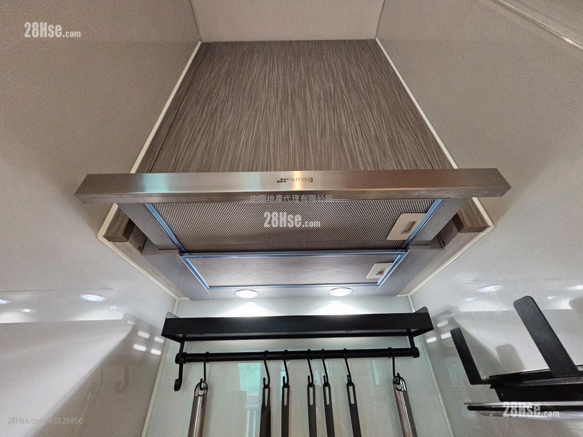 傲凱 租盤 2 房 , 1 浴室 299 平方呎