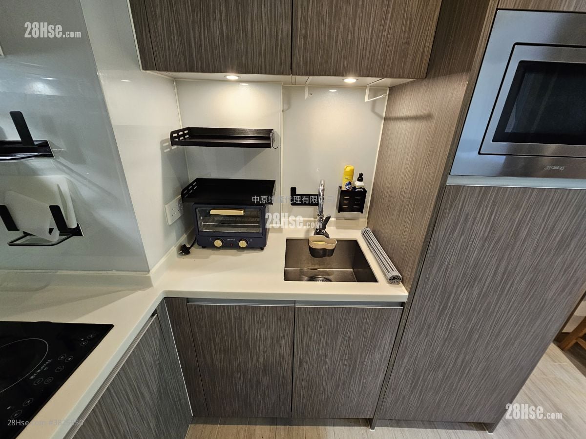 傲凱 租盤 2 房 , 1 浴室 299 平方呎