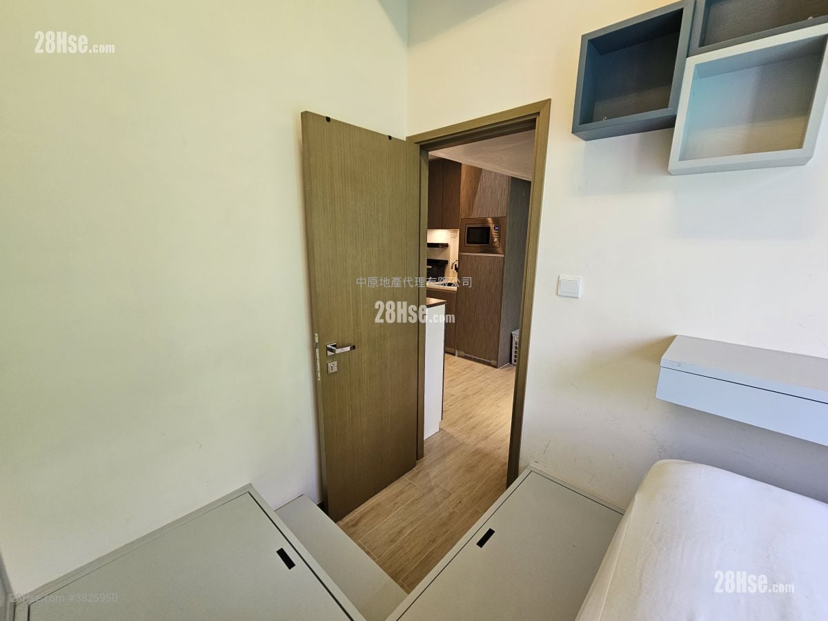 傲凱 租盤 2 房 , 1 浴室 299 平方呎