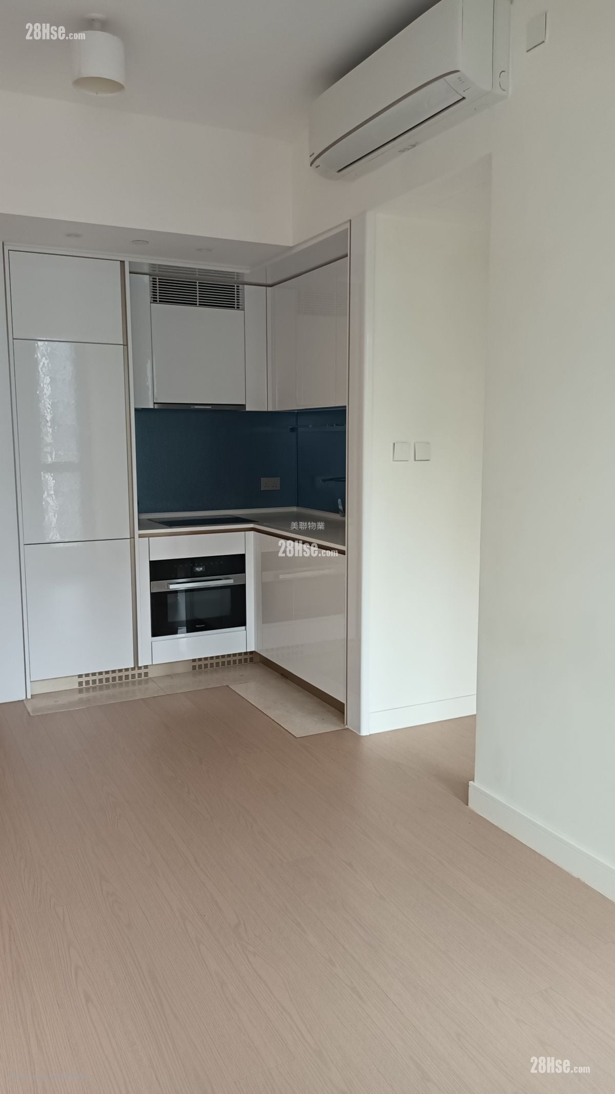 Monaco One Rental 2 Bedrooms , 1 Bathroom 438 ft²