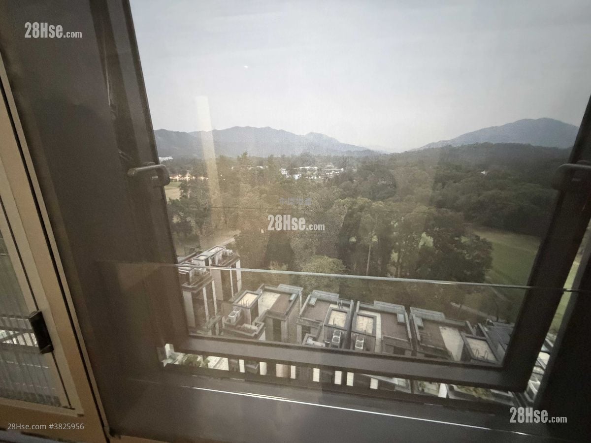 高爾夫御苑 售盤 3 房 960 平方呎