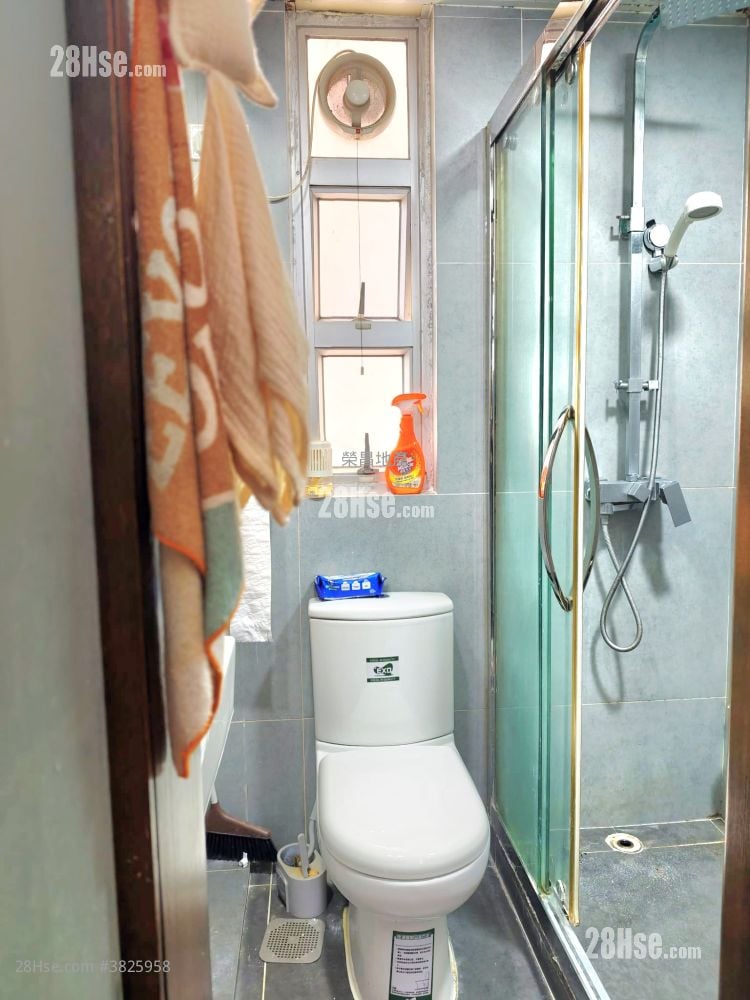 麗寶大廈 租盤 1 房 , 1 浴室 238 平方呎