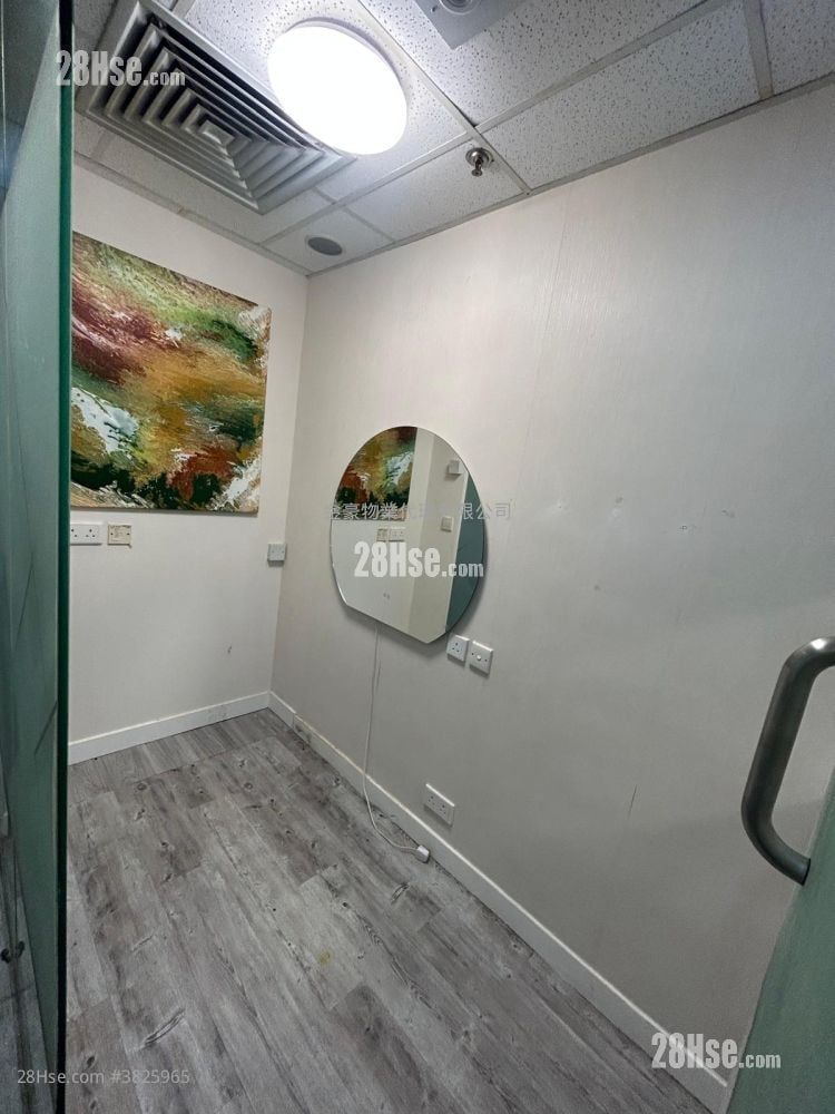 兆基商业中心 租盘 4 房 , 1 厕所