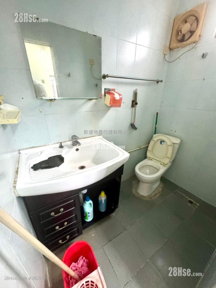 白沙村 租盘 4 房 , 1 浴室 900 平方尺