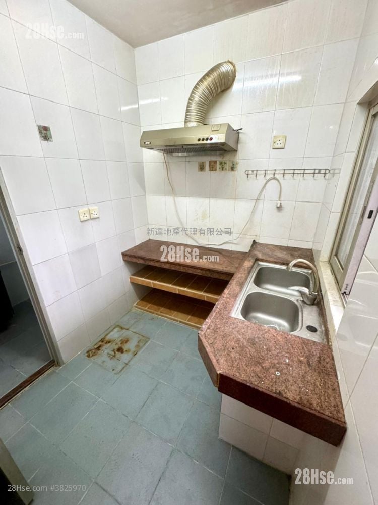 白沙村 租盘 4 房 , 1 浴室 900 平方尺