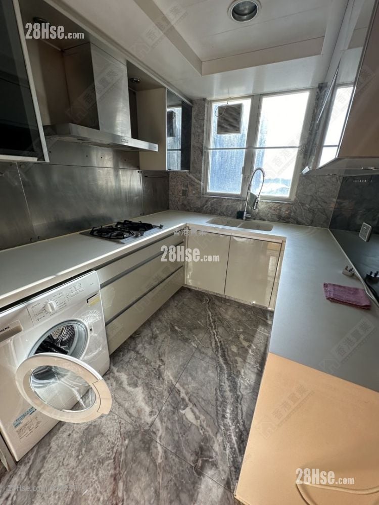 君匯港 售盤 3 房 , 1 浴室 846 平方呎