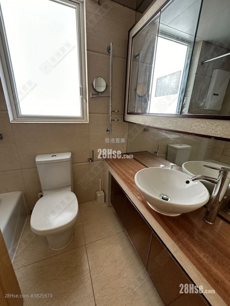 君匯港 售盤 3 房 , 1 浴室 846 平方呎