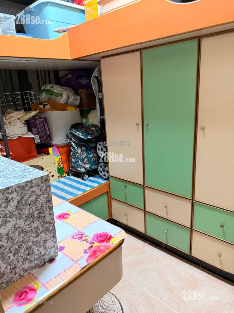 得宝大厦 售盘 2 房 , 1 浴室 407 平方尺