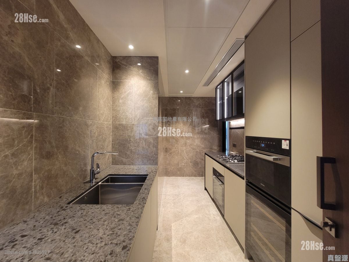 天泷 租盘 3 房 , 3 浴室 1,027 平方尺