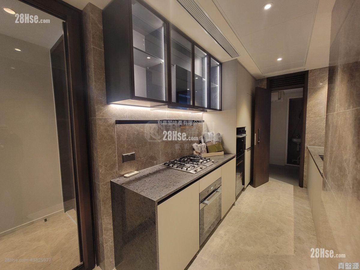 天泷 租盘 3 房 , 3 浴室 1,027 平方尺