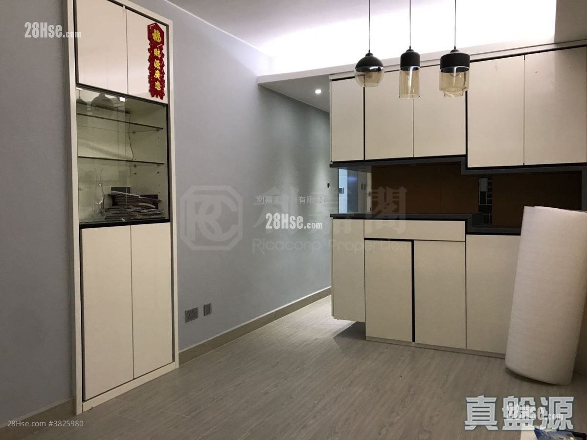 茵怡花园 售盘 2 房 , 1 浴室 495 平方尺