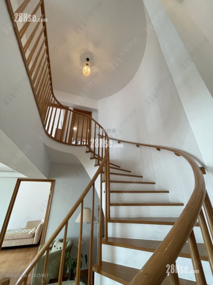 漾日居 租盤 5+ 房 , 4 浴室 2,011 平方呎