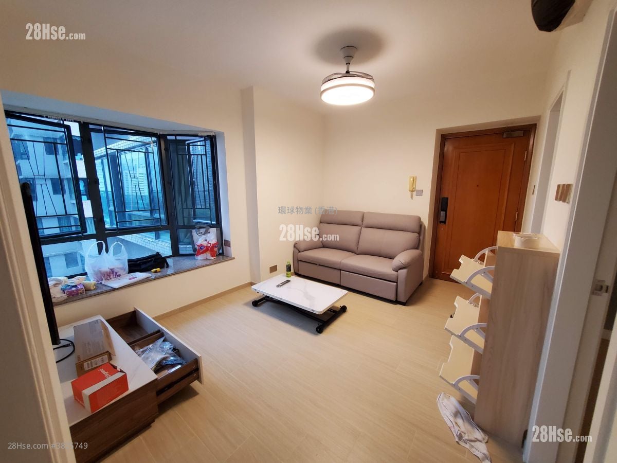 The Metro City Rental 2 Bedrooms , 1 Bathroom 363 ft²