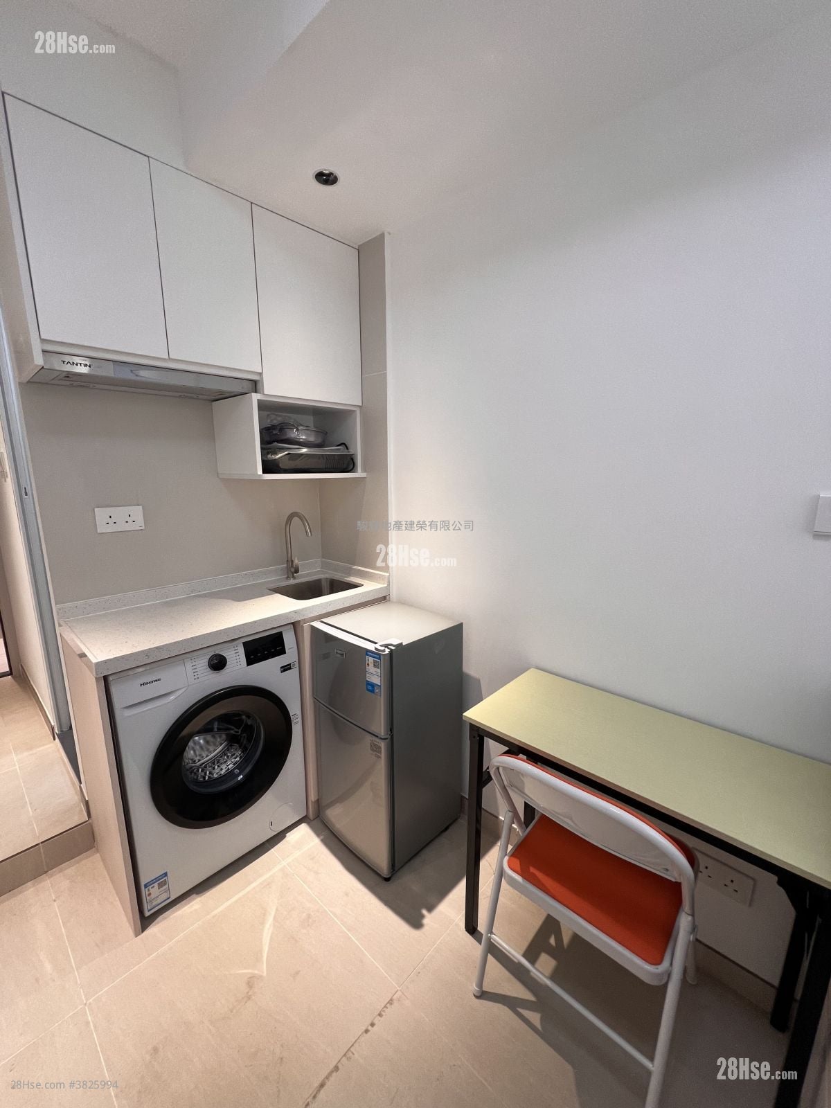 Man Ying Building Rental Studio , 1 Bathroom 180 ft²