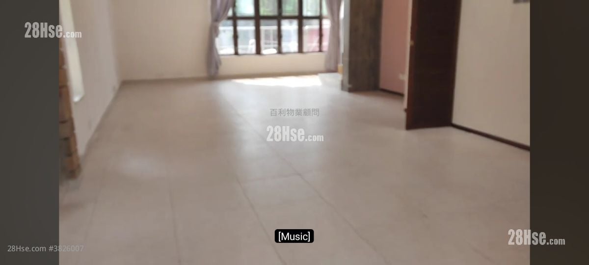 10 Stafford Road Sell 3 Bedrooms 1,343 ft²