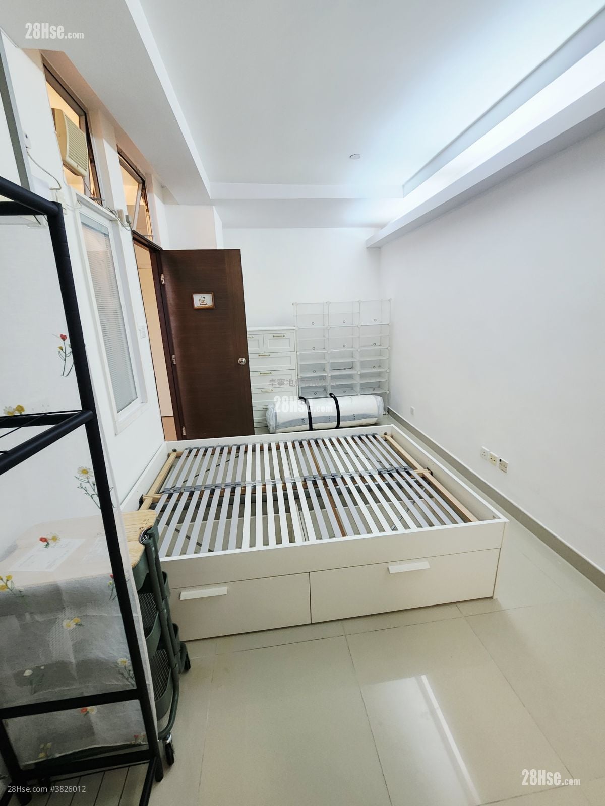 單幢樓房 租盤 400 平方呎