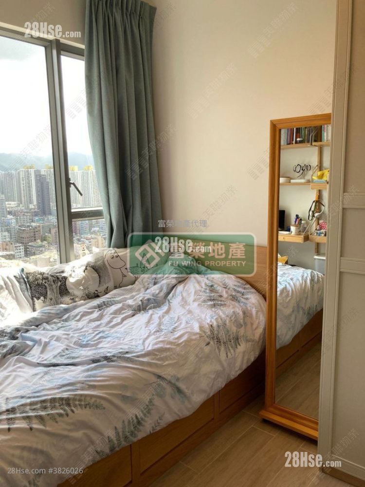 Astoria Crest Sell 1 Bedroom , 1 Bathroom 299 ft²