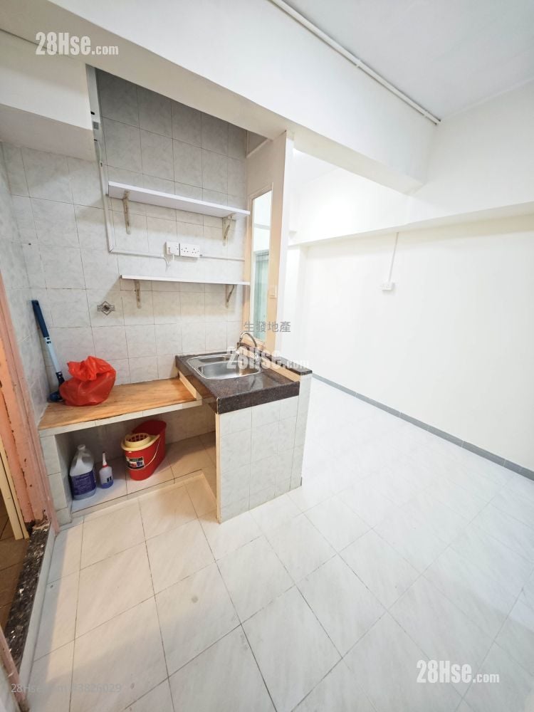 Po Kong Building Rental 2 Bedrooms , 1 Bathroom 310 ft²