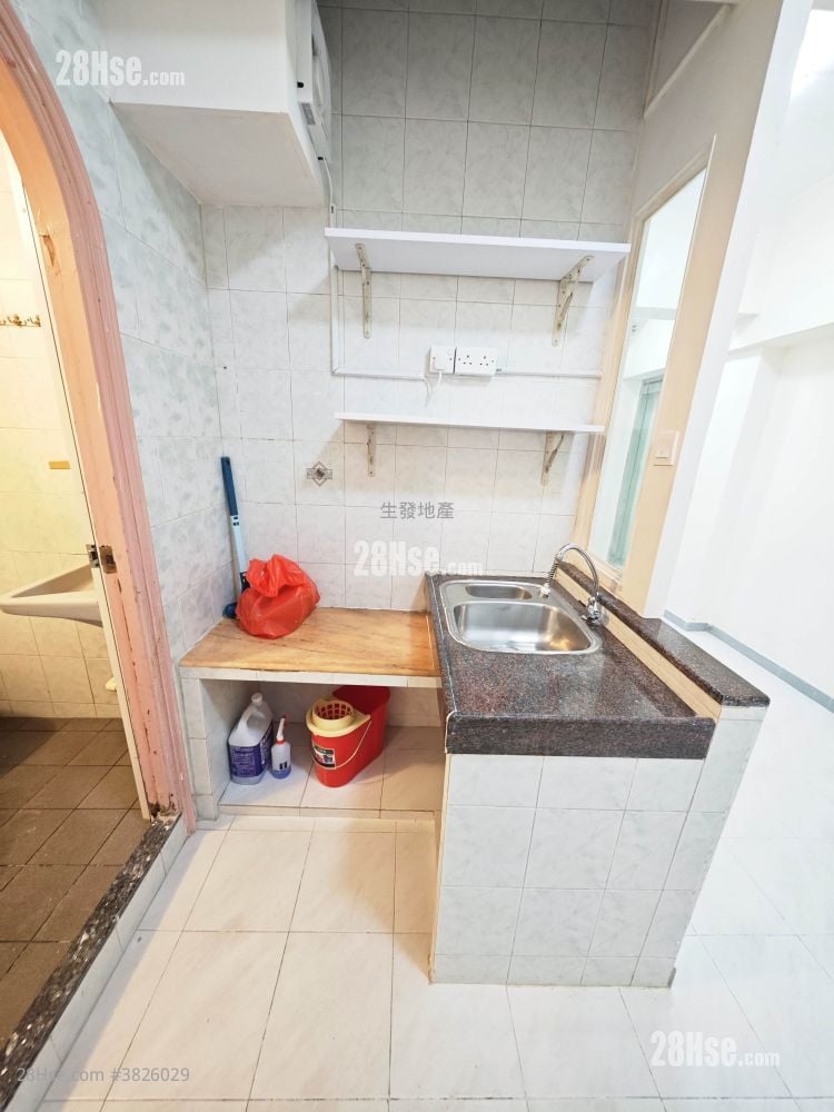 Po Kong Building Rental 2 Bedrooms , 1 Bathroom 310 ft²
