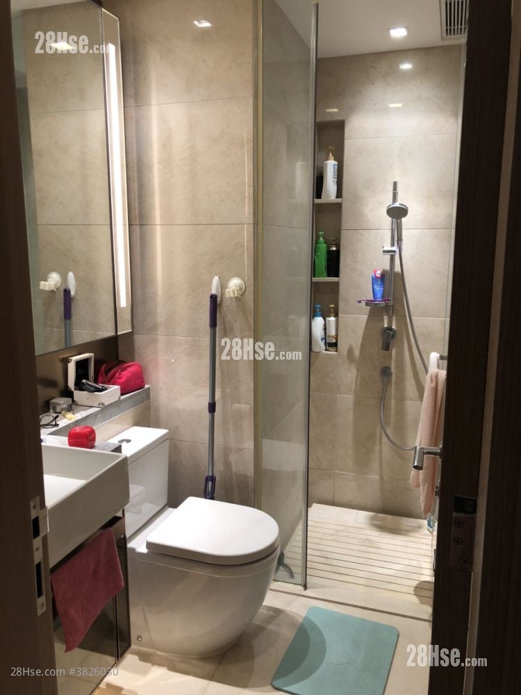 Century Link Rental 3 Bedrooms , 1 Bathroom 484 ft²