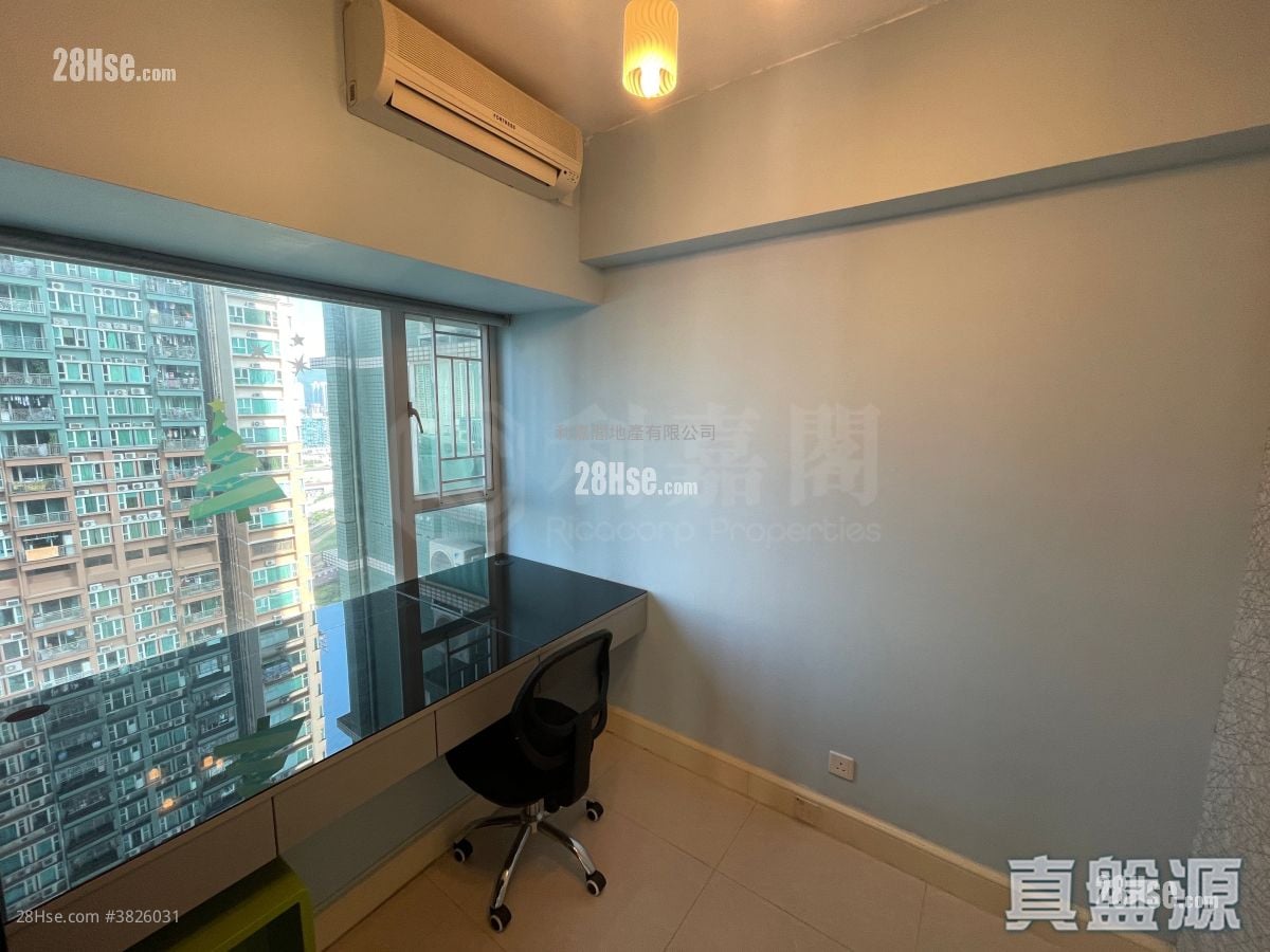 Metro Town Rental 2 Bedrooms , 1 Bathroom 503 ft²